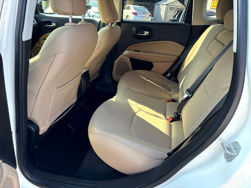 2019 Jeep Compass Image 15