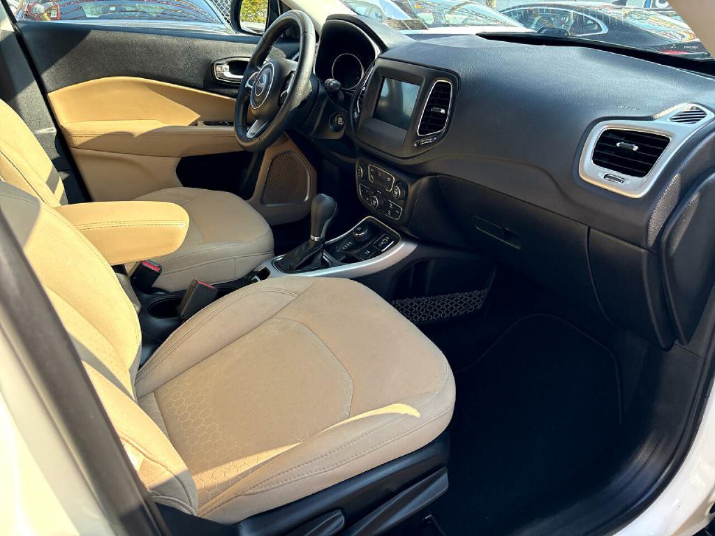2019 Jeep Compass Image 20