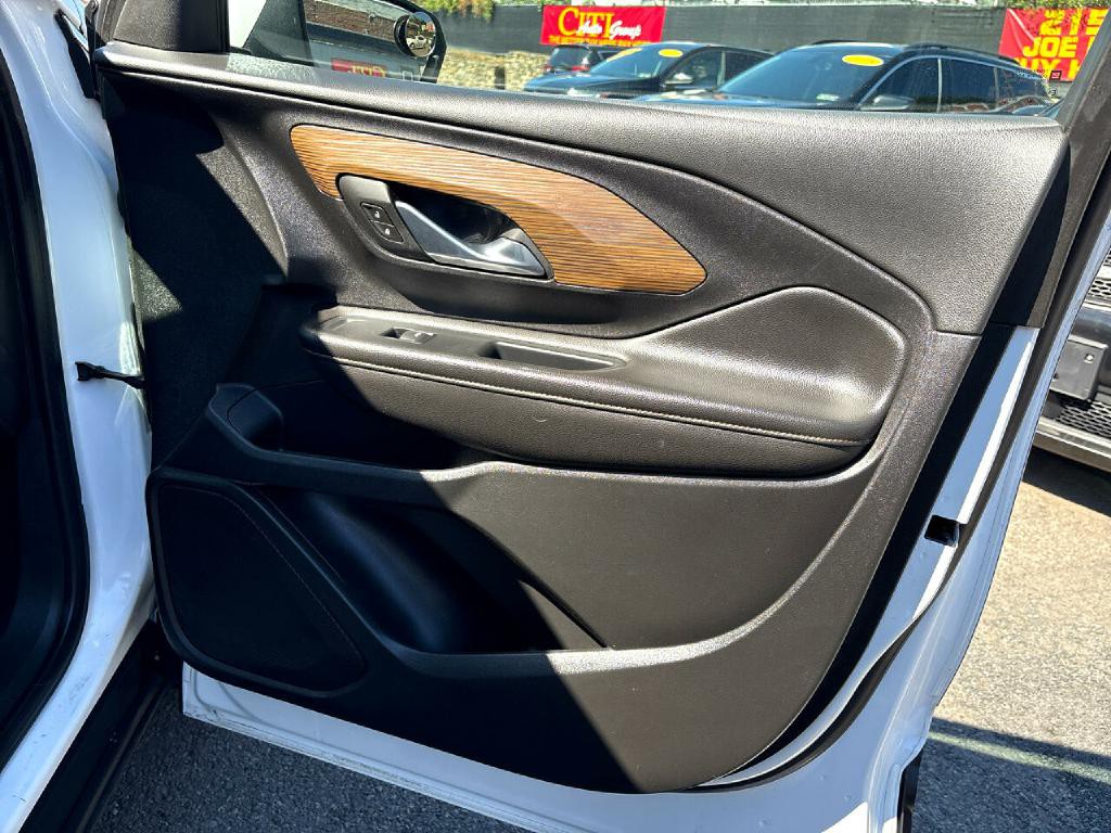 2020 GMC Terrain Image 16