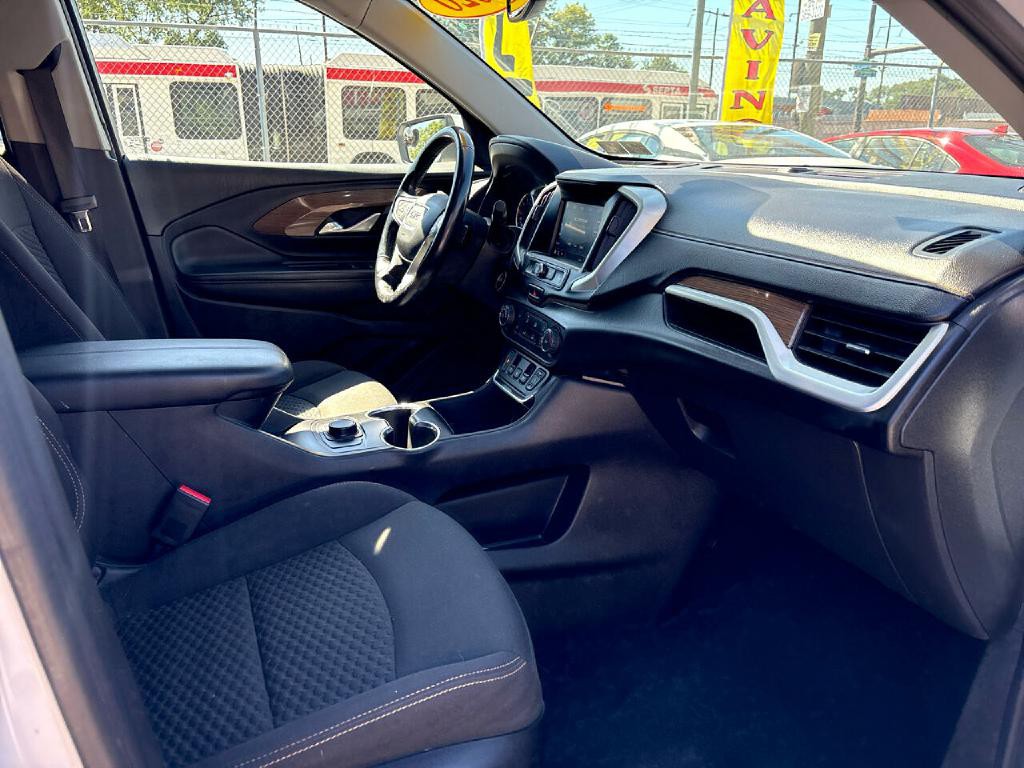 2020 GMC Terrain Image 17