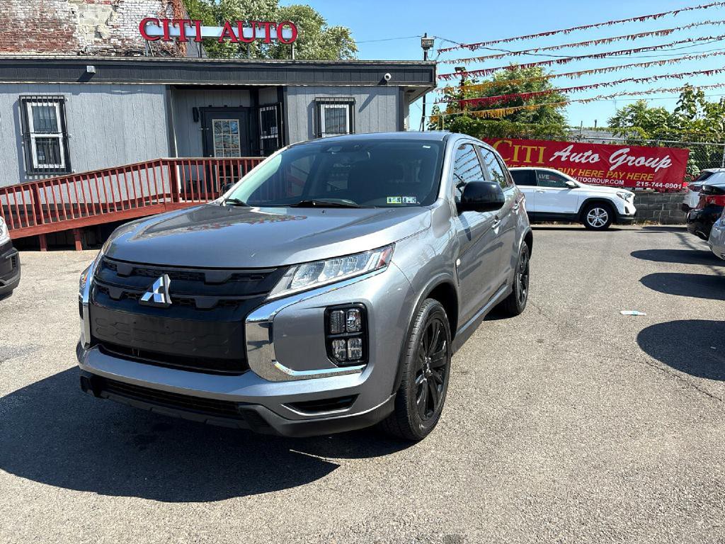 2021 Mitsubishi Outlander Image 3