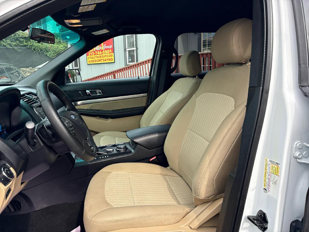 2016 Ford Explorer Image 7