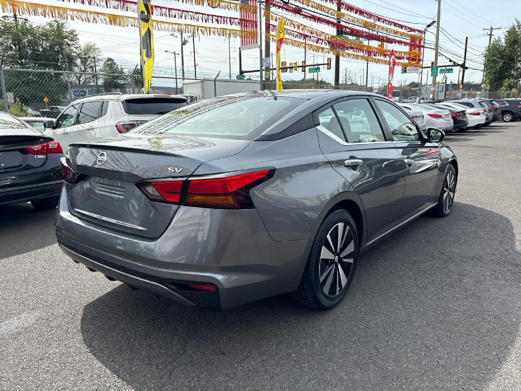 2021 Nissan Altima Image 6