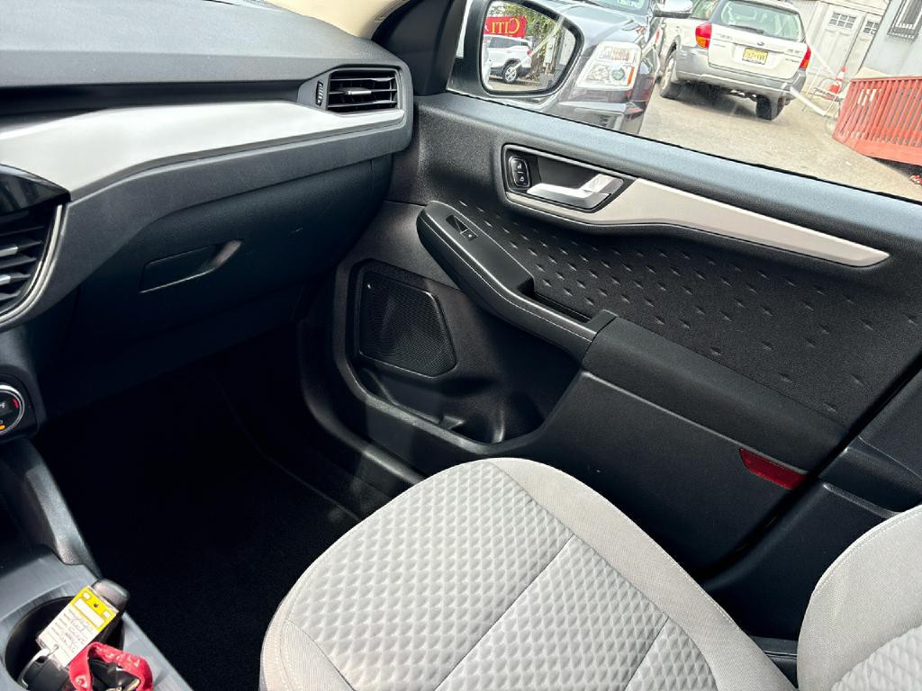 2020 Ford Escape Image 13