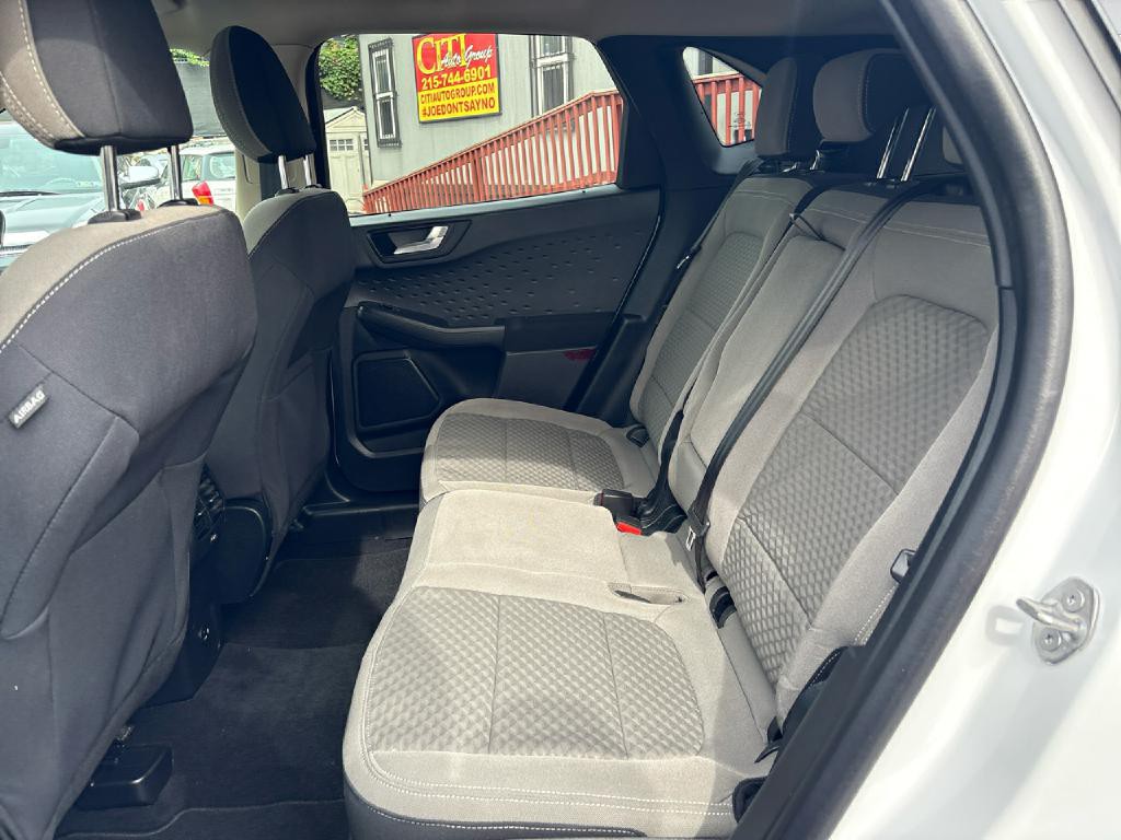 2020 Ford Escape Image 15