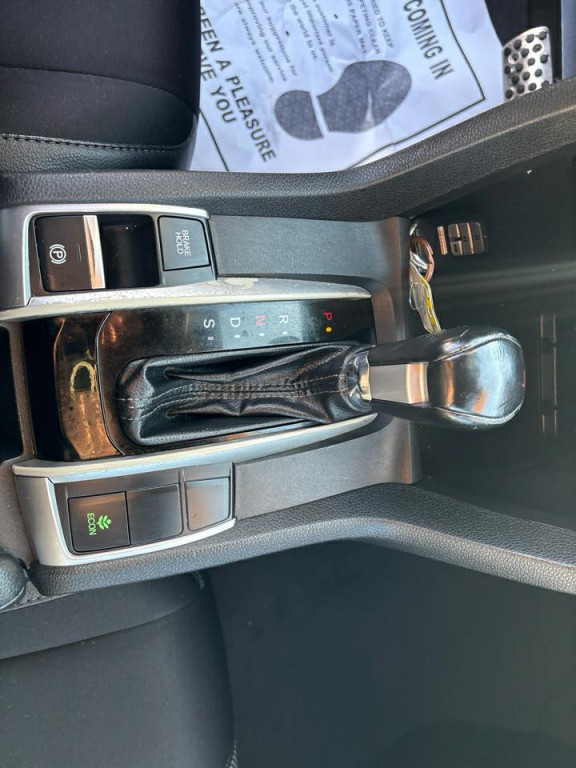 2020 Honda Civic Image 9