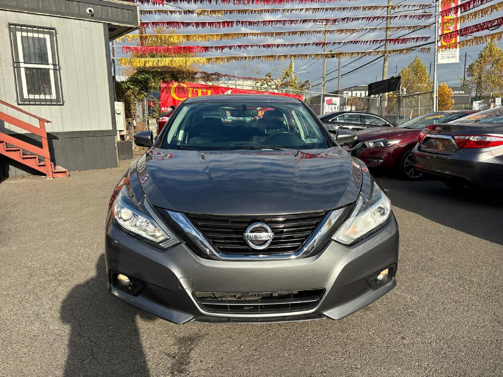 2018 Nissan Altima Image 2