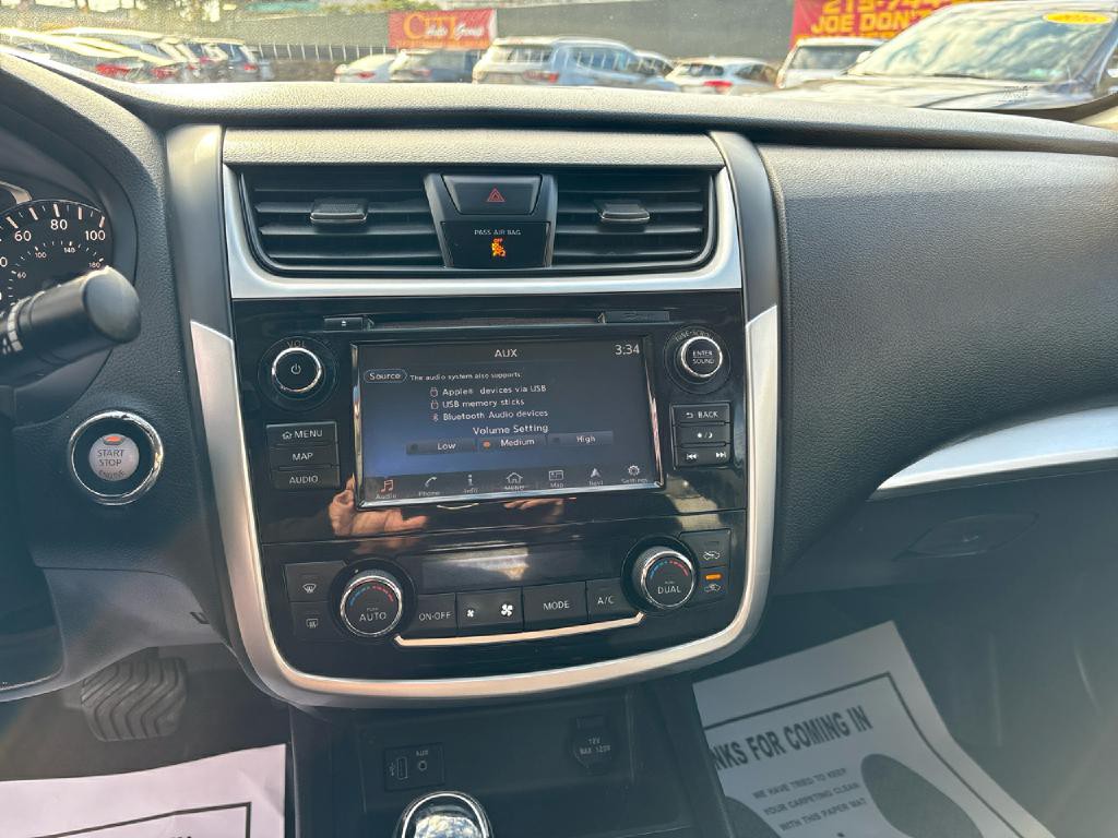 2018 Nissan Altima Image 12