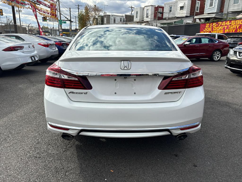 2016 Honda Accord Image 4