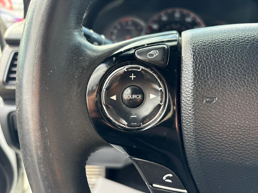 2016 Honda Accord Image 10