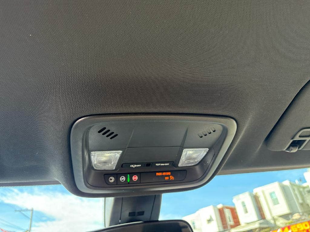 2022 Chevrolet Traverse Image 15