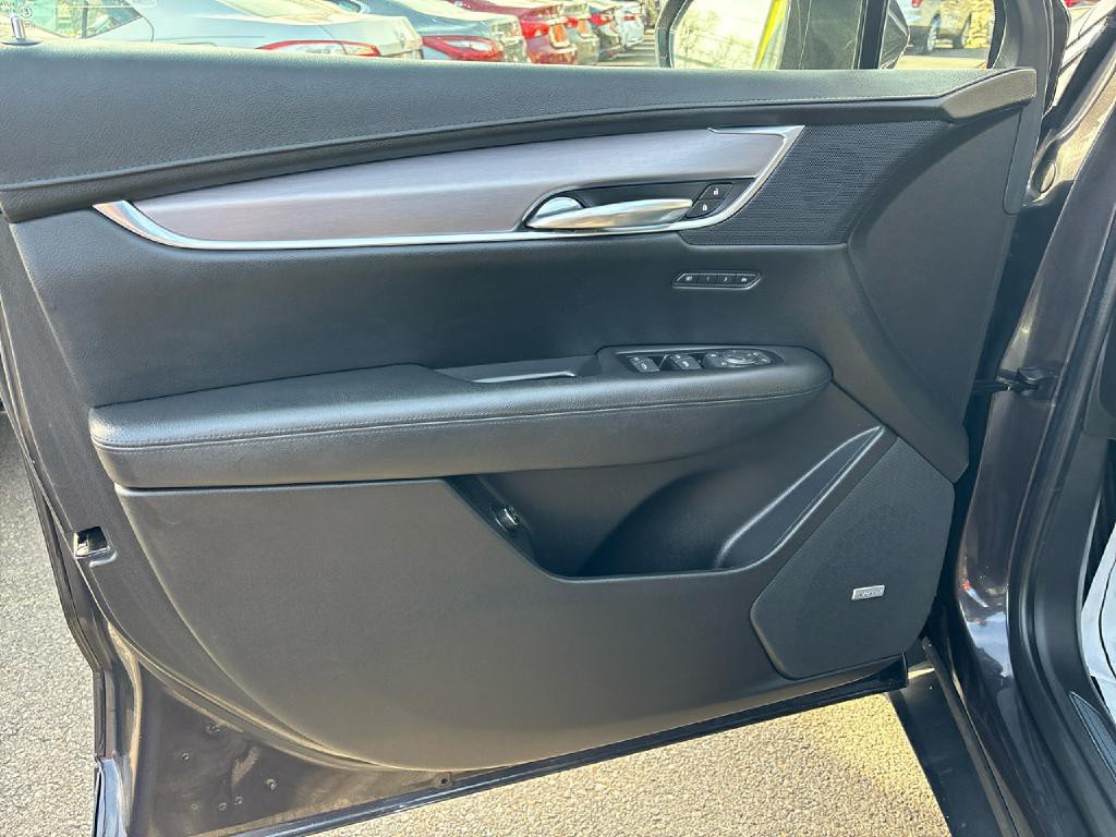 2017 Cadillac XT5 Image 6