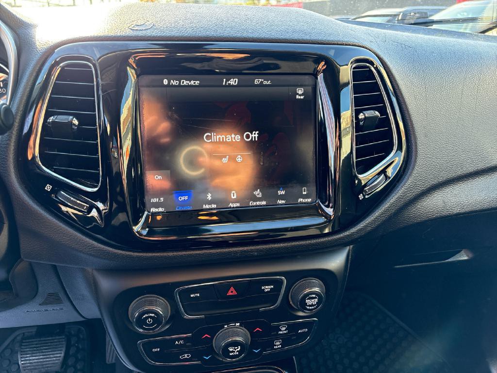 2018 Jeep Compass Image 11