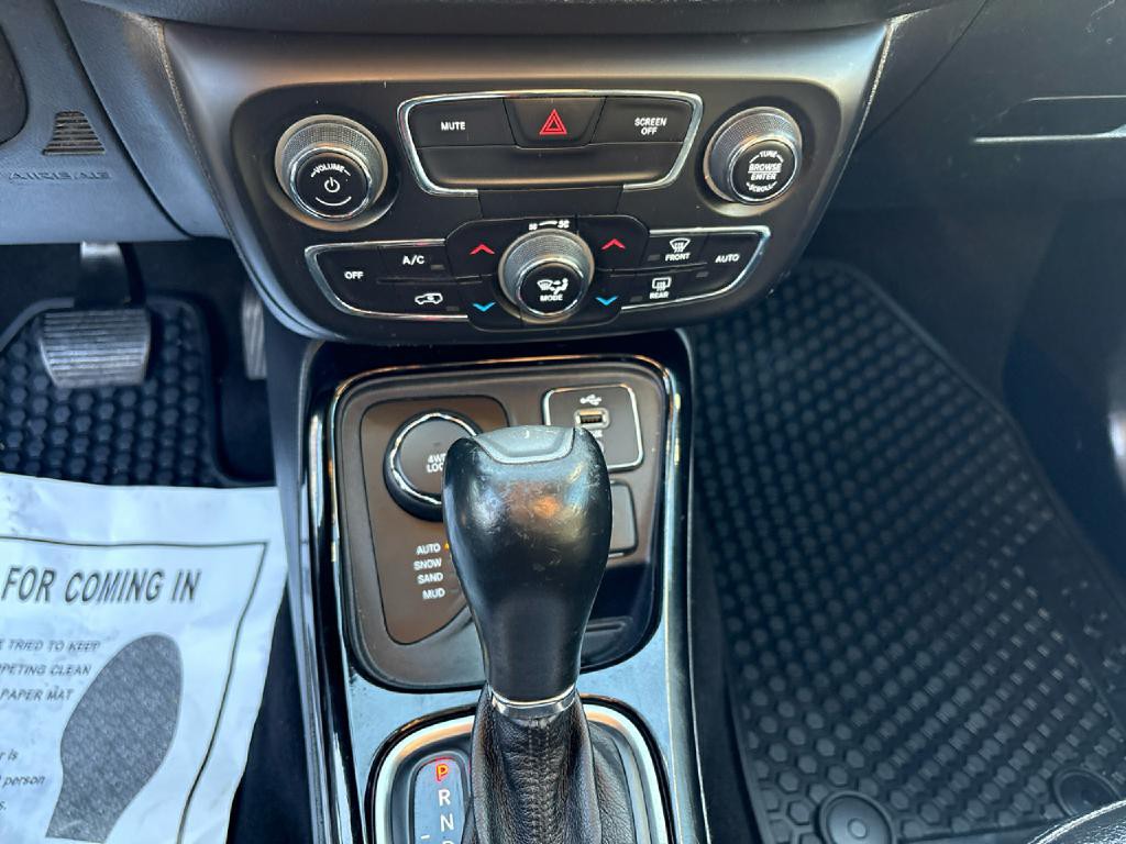 2018 Jeep Compass Image 12