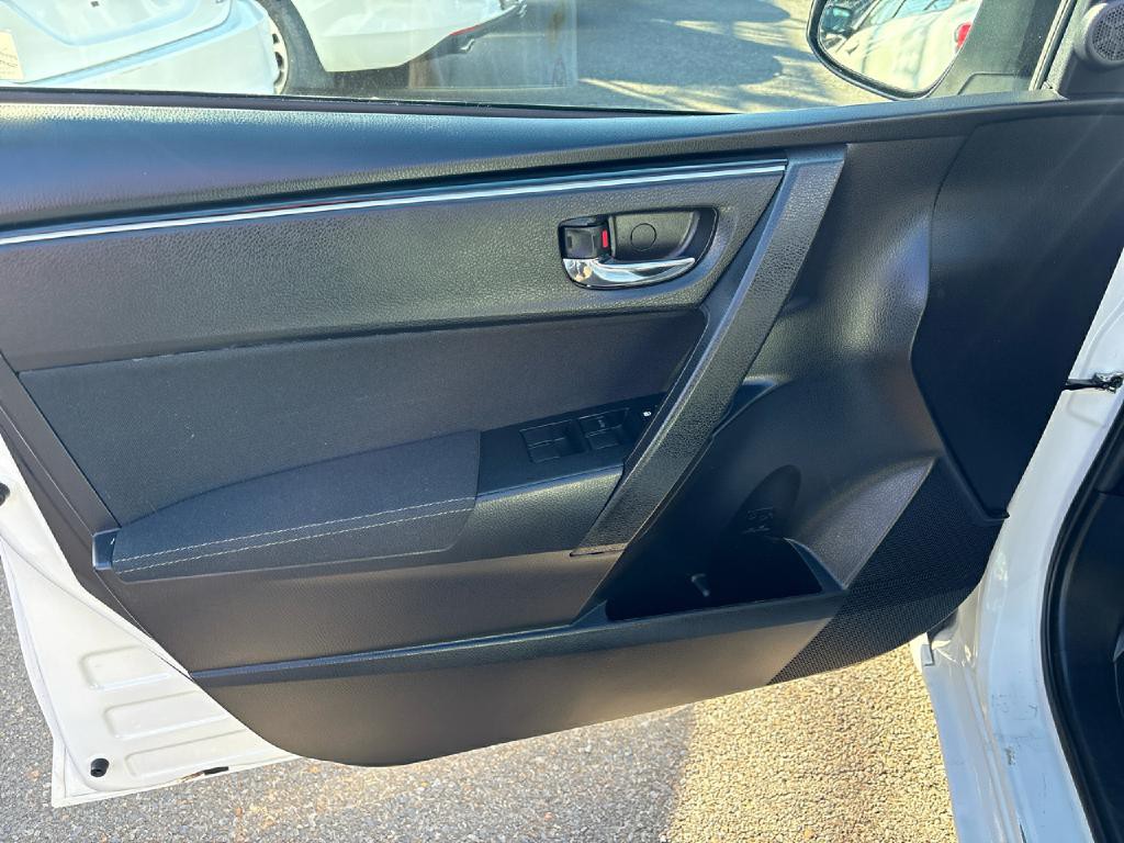 2019 Toyota Corolla Image 6