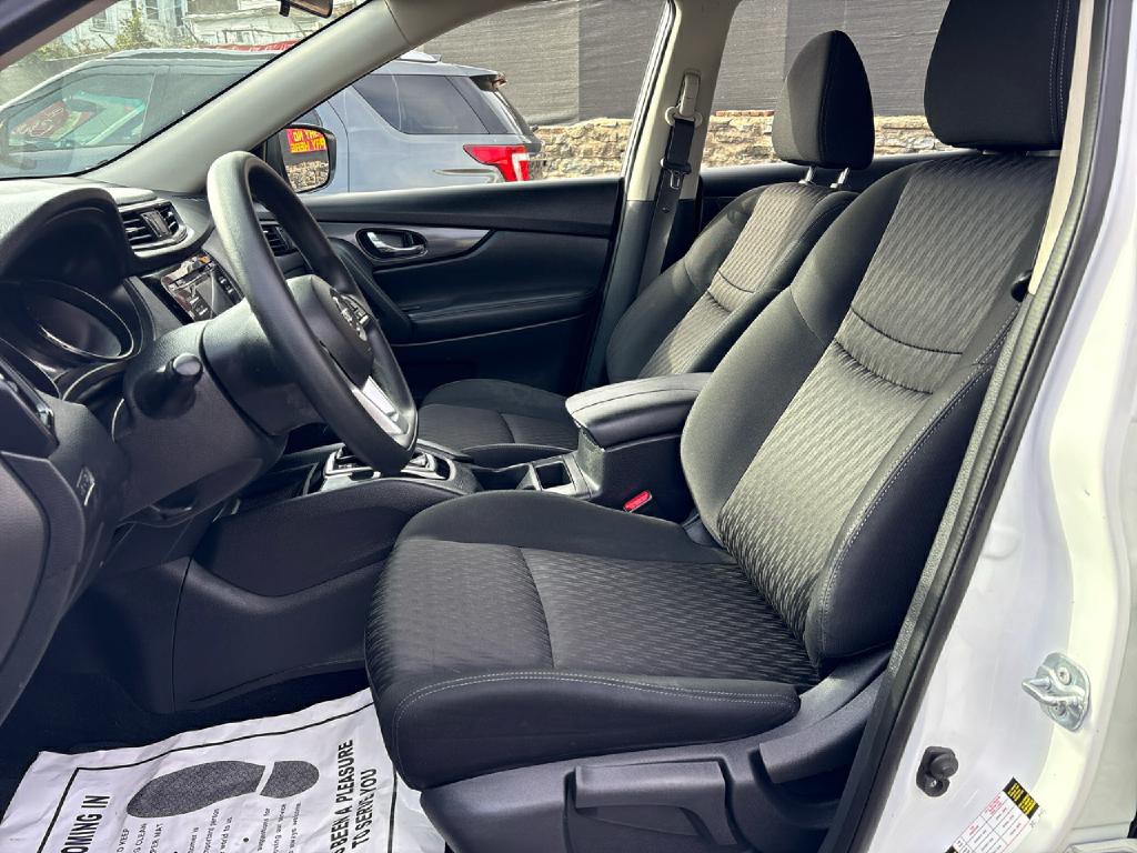 2017 Nissan Rogue Image 7