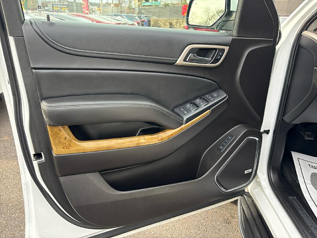 2017 GMC Yukon Image 7