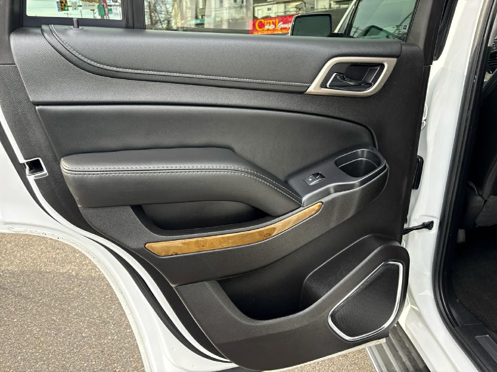 2017 GMC Yukon Image 17