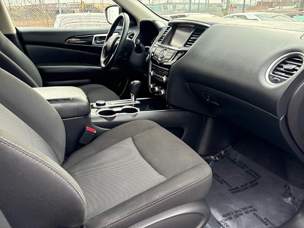 2020 Nissan Pathfinder Image 19