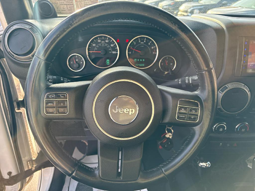 2014 Jeep Wrangler Image 9