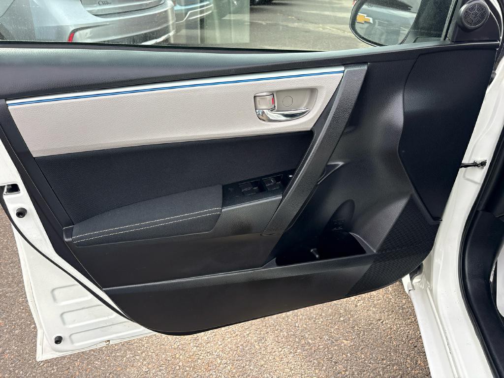 2014 Toyota Corolla Image 6