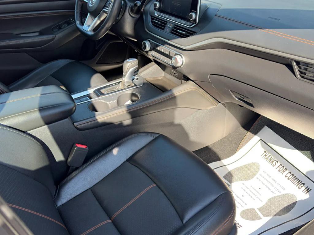 2019 Nissan Altima Image 7