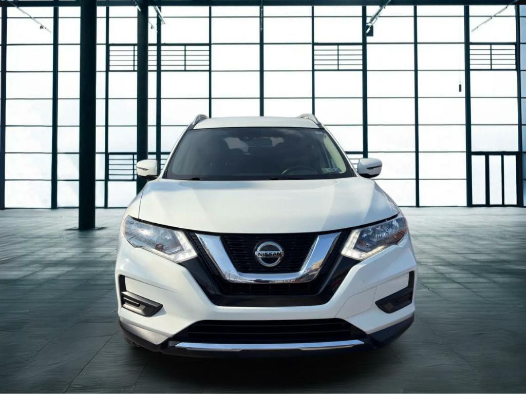 2020 Nissan Rogue Image 2