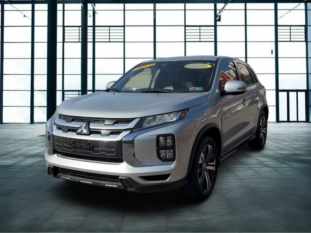2022 Mitsubishi Outlander Image 5