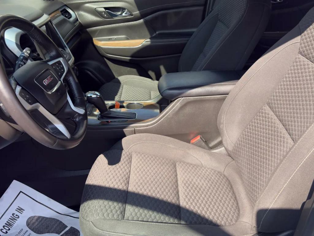 2019 GMC Acadia Image 8