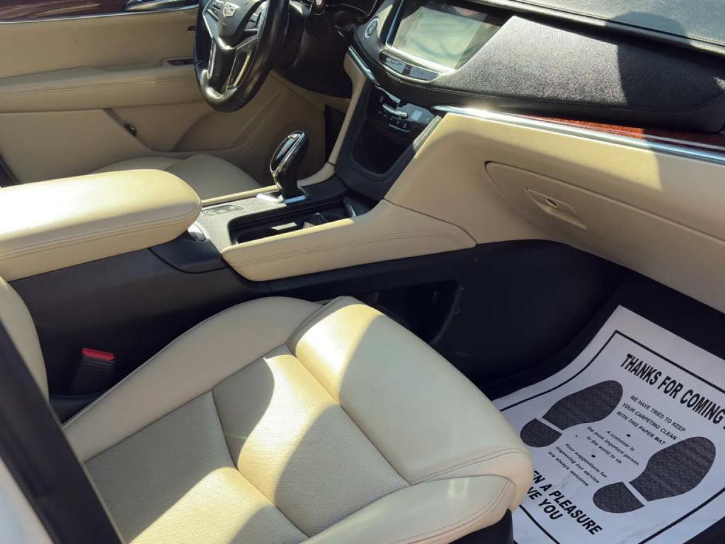 2019 Cadillac XT5 Image 15