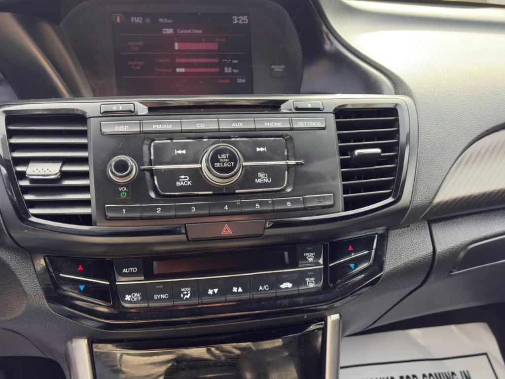 2017 Honda Accord Image 7