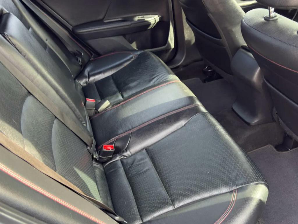 2017 Honda Accord Image 10