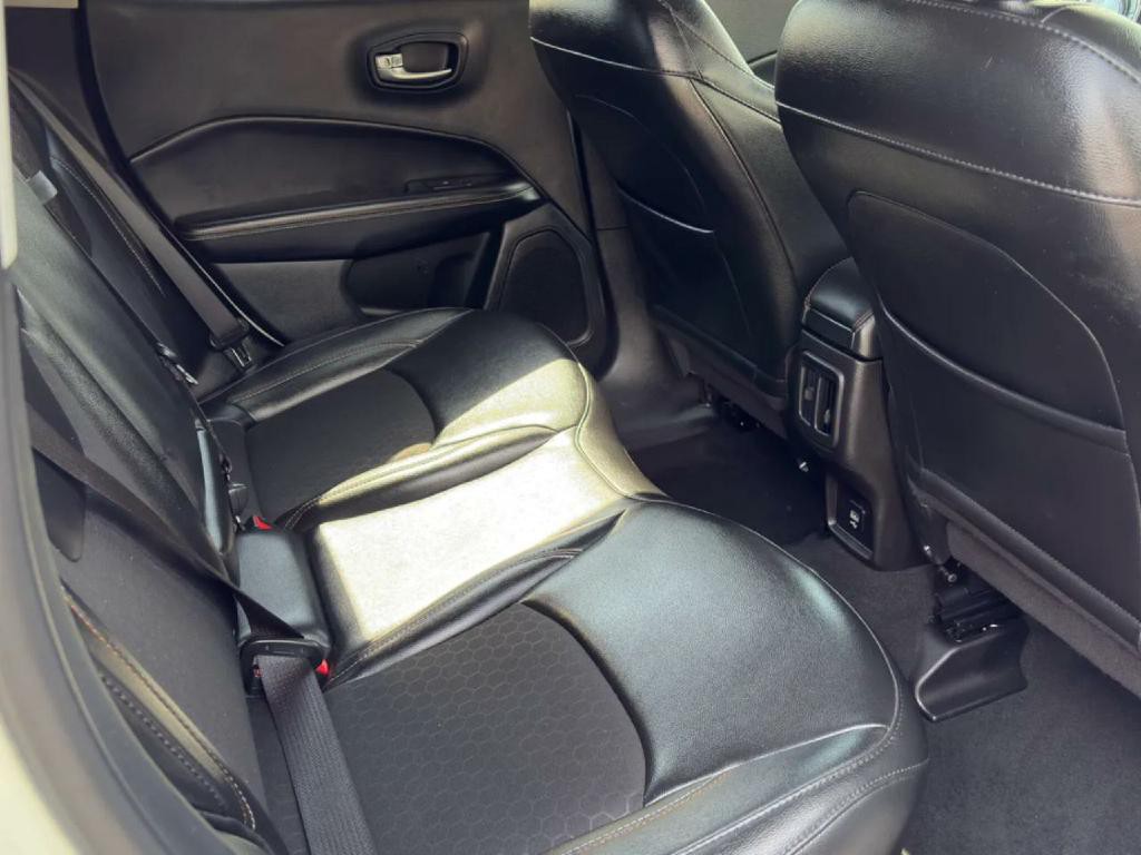 2020 Jeep Compass Image 13