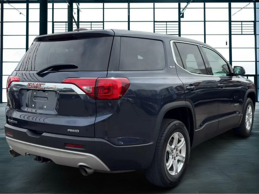 2018 GMC Acadia Image 4