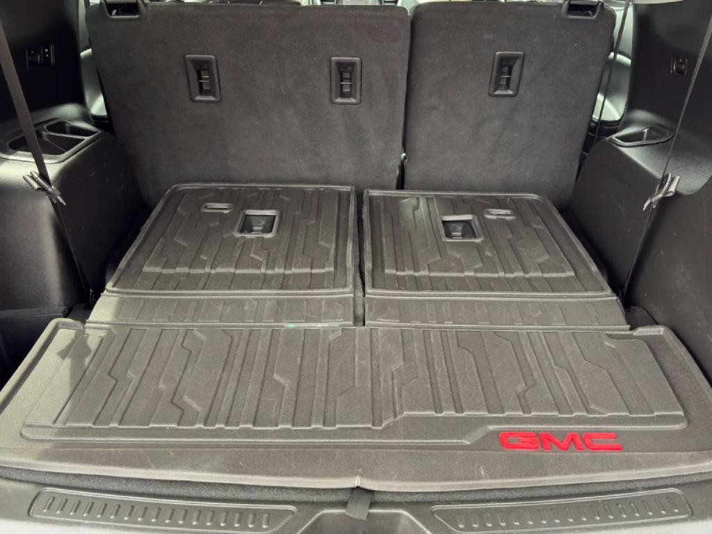 2018 GMC Acadia Image 16