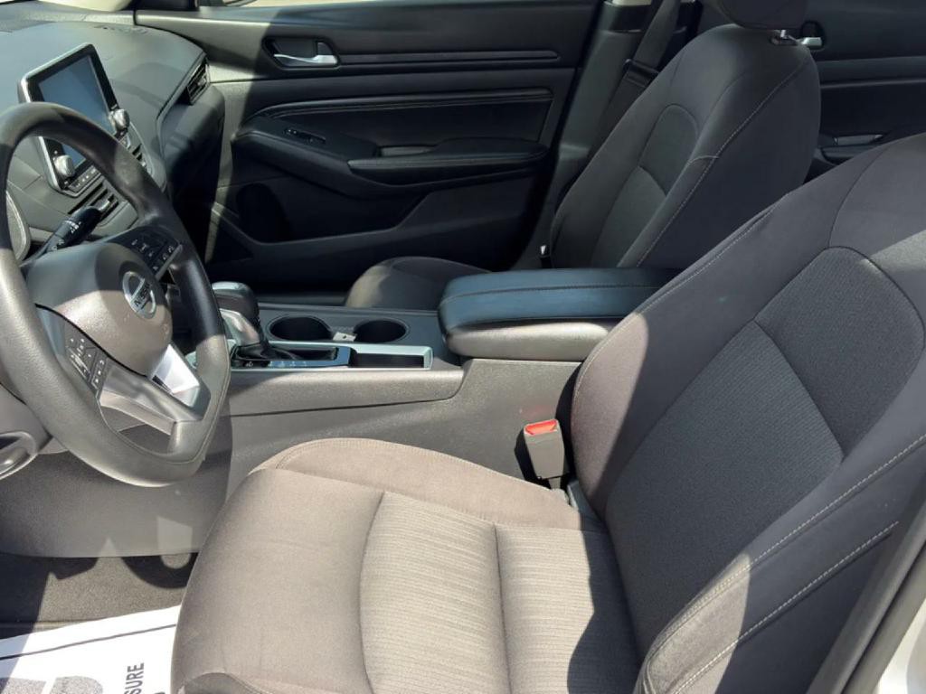 2020 Nissan Altima Image 6