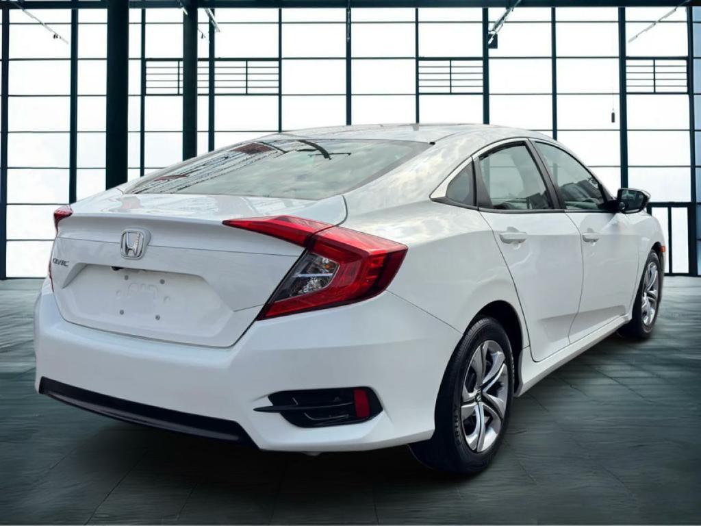 2017 Honda Civic Image 2