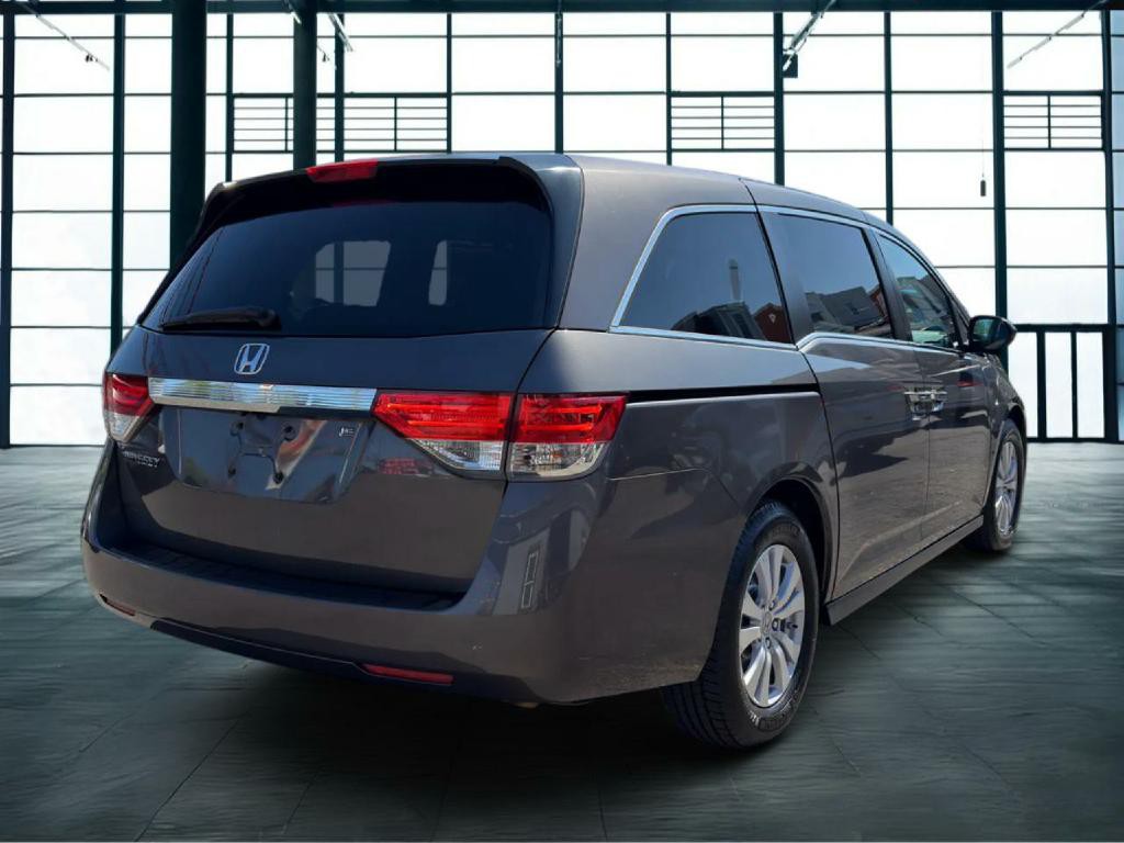 2015 Honda Odyssey Image 2