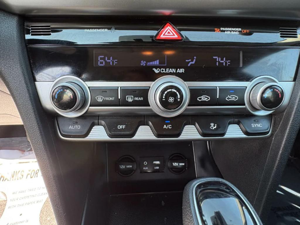 2020 Hyundai Elantra Image 9