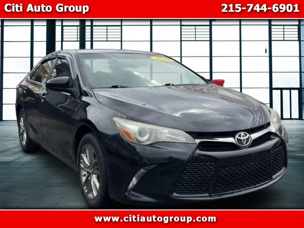 2017 Toyota Camry Image 1
