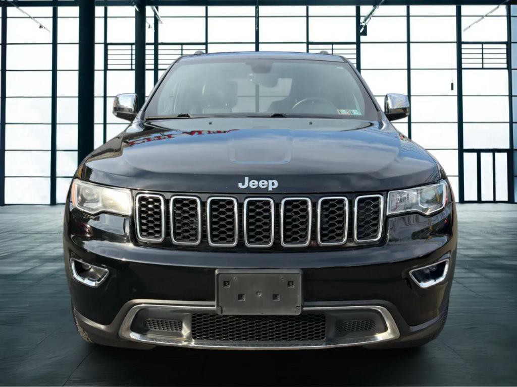 2017 Jeep Grand Cherokee Image 3