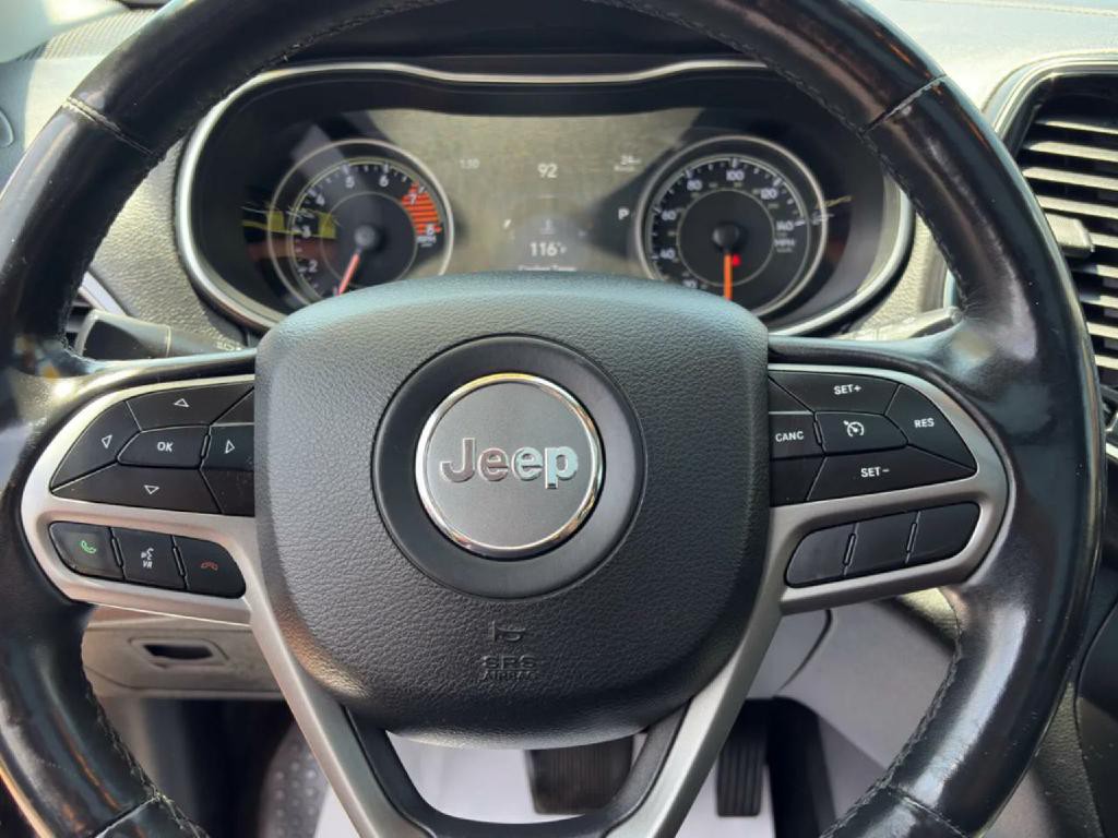 2019 Jeep Cherokee Image 6