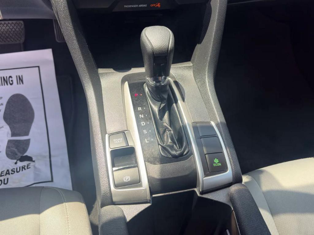 2018 Honda Civic Image 10