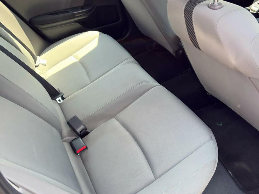 2018 Honda Civic Image 12