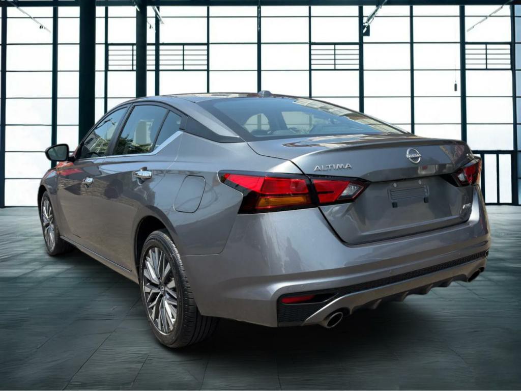 2023 Nissan Altima Image 4