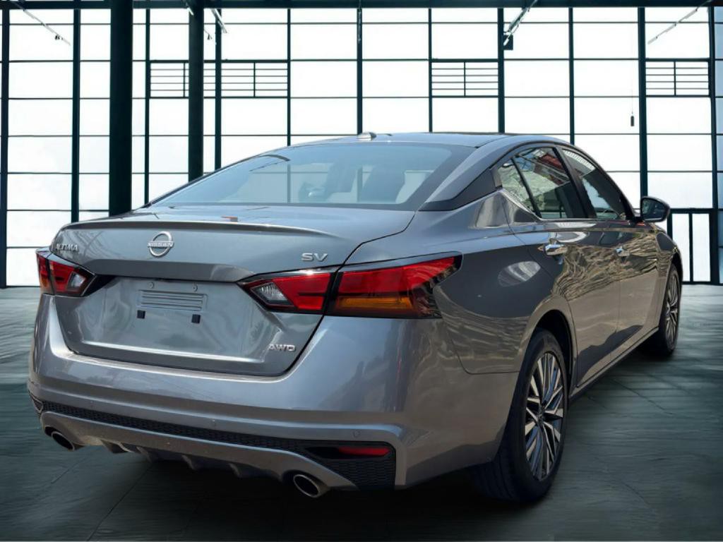 2023 Nissan Altima Image 5