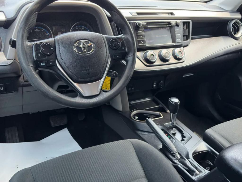 2017 Toyota Rav4 Image 14