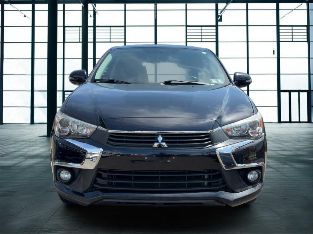 2017 Mitsubishi Outlander Image 3