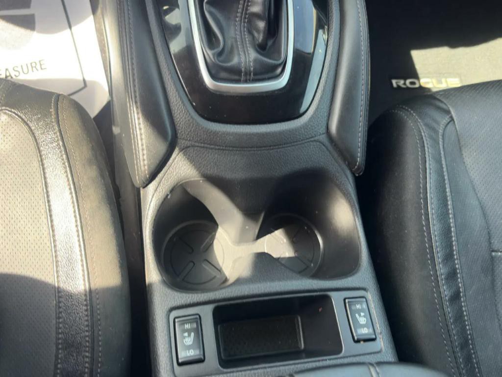 2017 Nissan Rogue Image 9