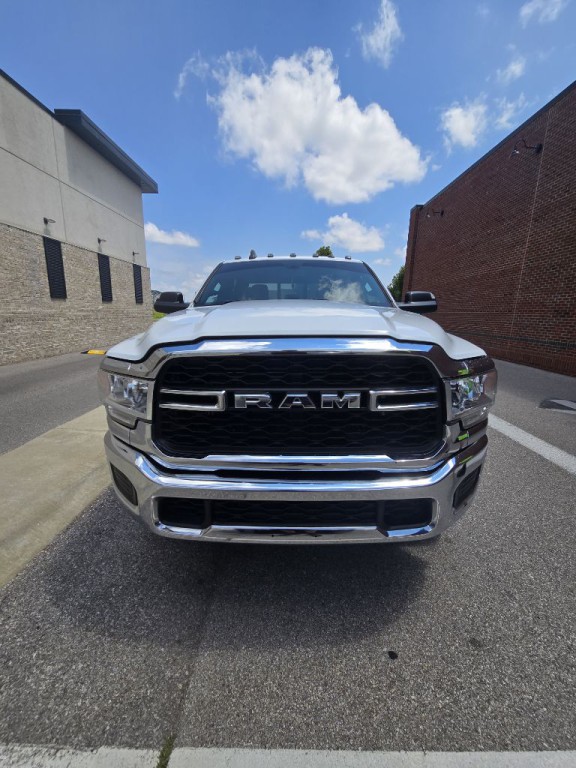 2021 RAM 2500 Image 2
